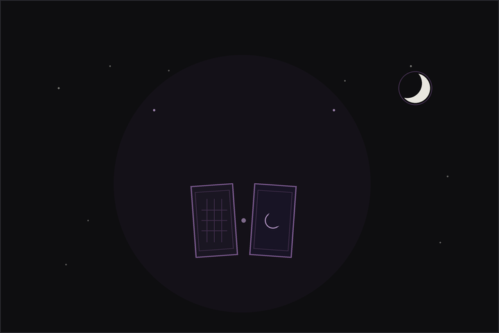 Tarot vs oracle cards: a structured tarot deck beside an open oracle deck on linen in the Lunar Haus style